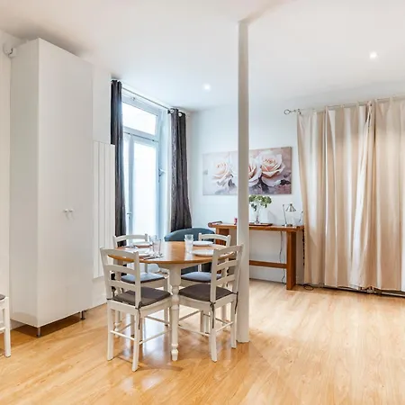 Fully Furnished Mobility Lease - * Párizs