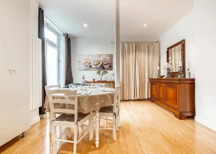 Fully Furnished Mobility Lease - 아파트